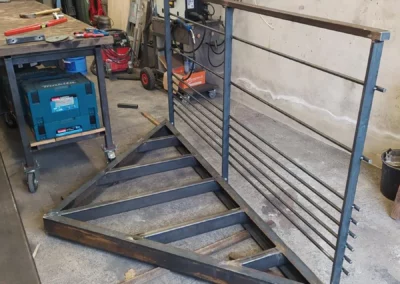 Garde corps et mezzanine sur mesure fabrication en cours